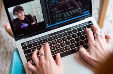 Finding the Right Website Designer Near You And Why Custom Mobile App Development in the USA is Worth Exploring