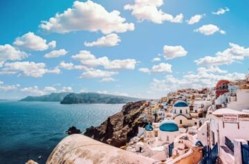 Greece Island Hopping Guide with Custom Tour Packages