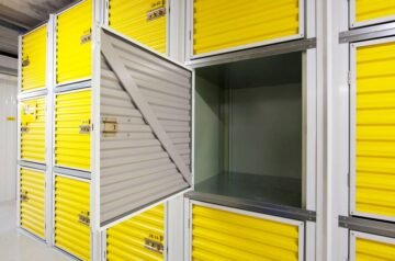 How Self Storage in Dubai Solves the Problem of Limited Home Space