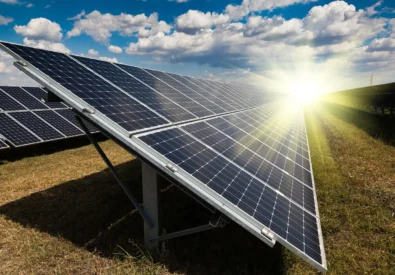 Lucknow Solar Compan...