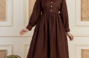 Why Women’s Vintage Clothing Is Making a Comeback