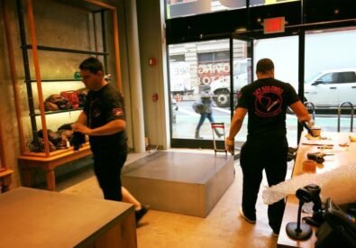 Heart Moving Manhatt...