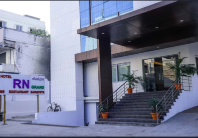 Hotels near Kanaka D...
