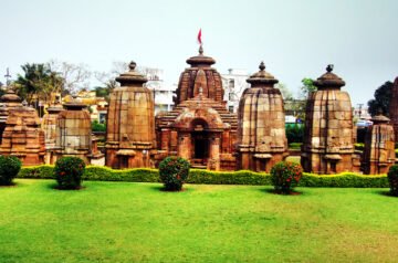 Bhubaneswar to Puri Cab Booking | Check Cab Fare & Book Online