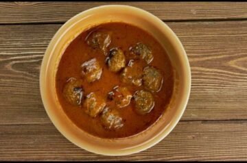 Veg Rogan Josh: A Flavorful North Indian Yam Curry