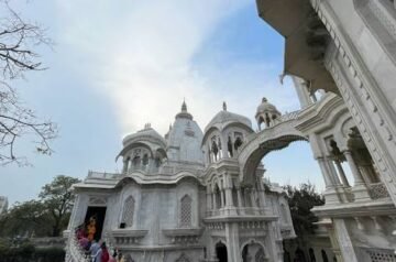 Mathura to Vrindavan Taxi | Mathura to Vrindavan Cab
