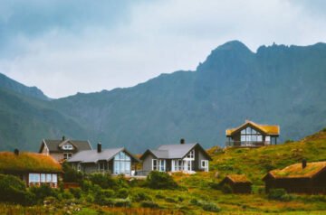 Escape to Nature with Mountain Cabin Rentals Today